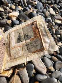 Текстильное панно с бумажными элементами "Найденная книга", выполнено по произведению А. П. Чехова «Жалобная книга». Авторская работа
