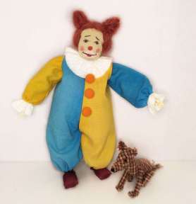 Куклы "Каштанка в цирке", по рассказу А. П. Чехова "Каштанка". Клоун и собачка "Тетка" выполнены по МК Веры Алексиной. Конструкция куклы по типу "Валдайской парочки"