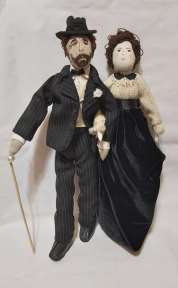 Куклы (авторские) "Чехов и Дама". Высота: Чехов 30 см, Дама 29 см